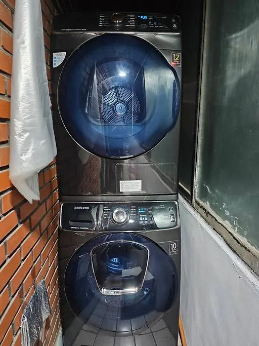 Villa Hongdae, 10Mins To Hapjeong Station, Mangwon Station, 2 Rooms 3 Beds, Max 5Pax Seoul